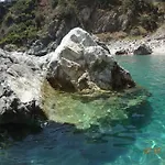 Baia Di Imminens Mari * Copanello
