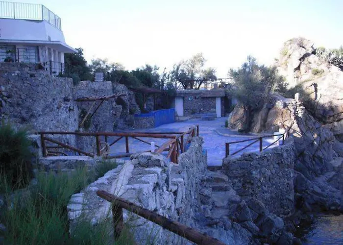 Baia Di Imminens Mari