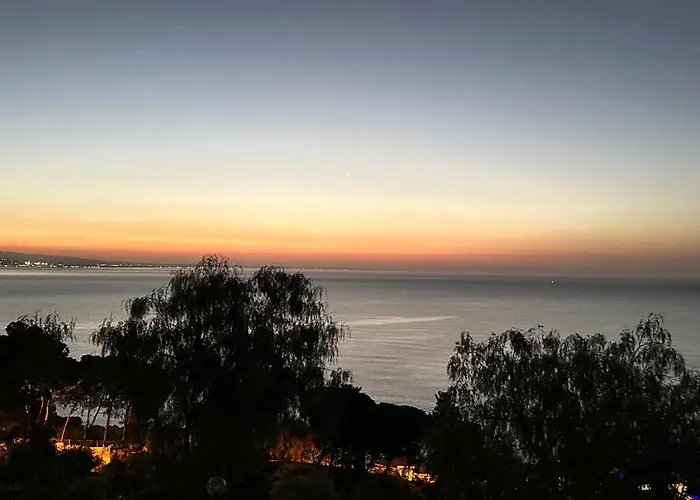 Baia Di Imminens Mari * Copanello